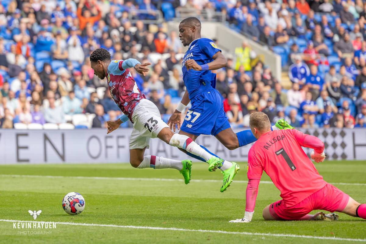 Burnley's Nathan Tella takes a tumble in the box against Cardiff City at the Cardiff City Stadium, Cardiff. Photo by Kevin Hayden.